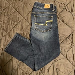 American Eagle Artist crop